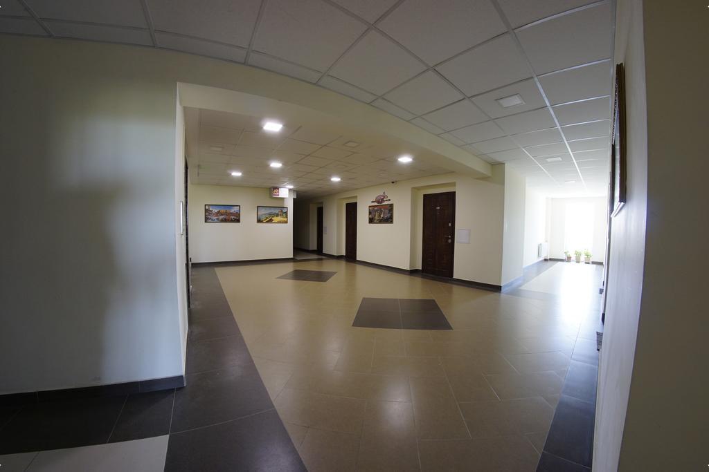 54A Tselinogradskaia Str At Alekseevka Underground Харьков Экстерьер фото